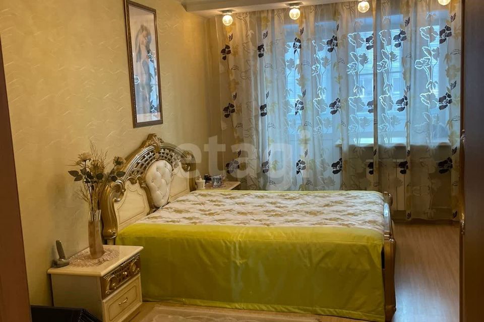 Продаётся 3-комнатная квартира, 100.2 м²