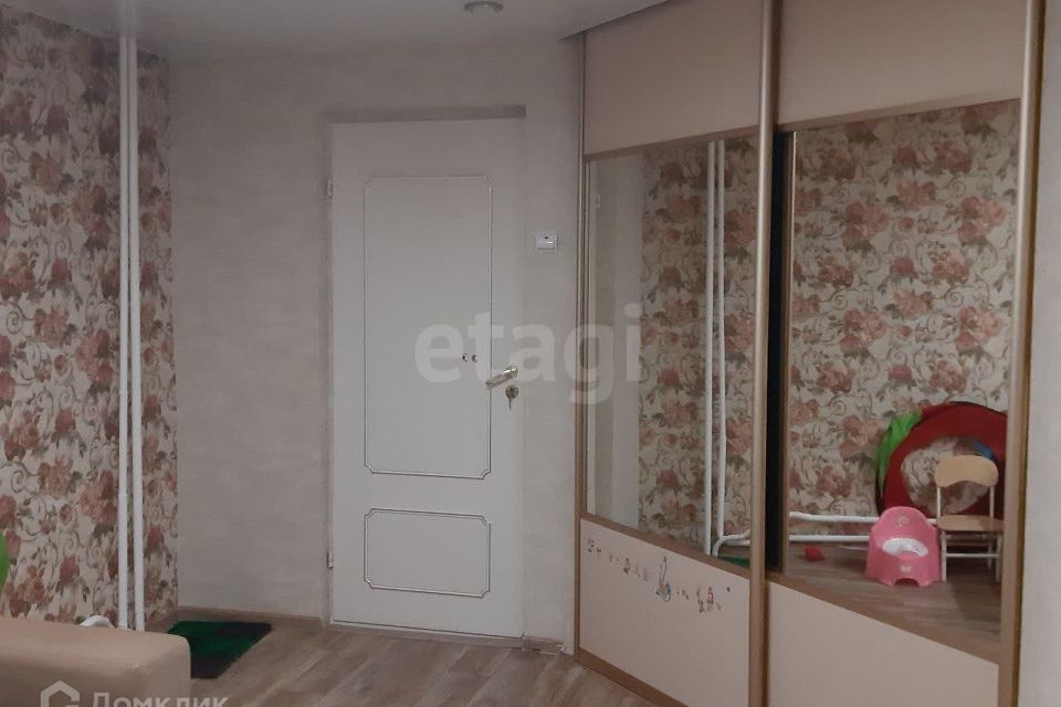 Продаётся 3-комнатная квартира, 52 м²