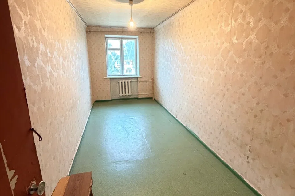 Продаётся 3-комнатная квартира, 55.9 м²