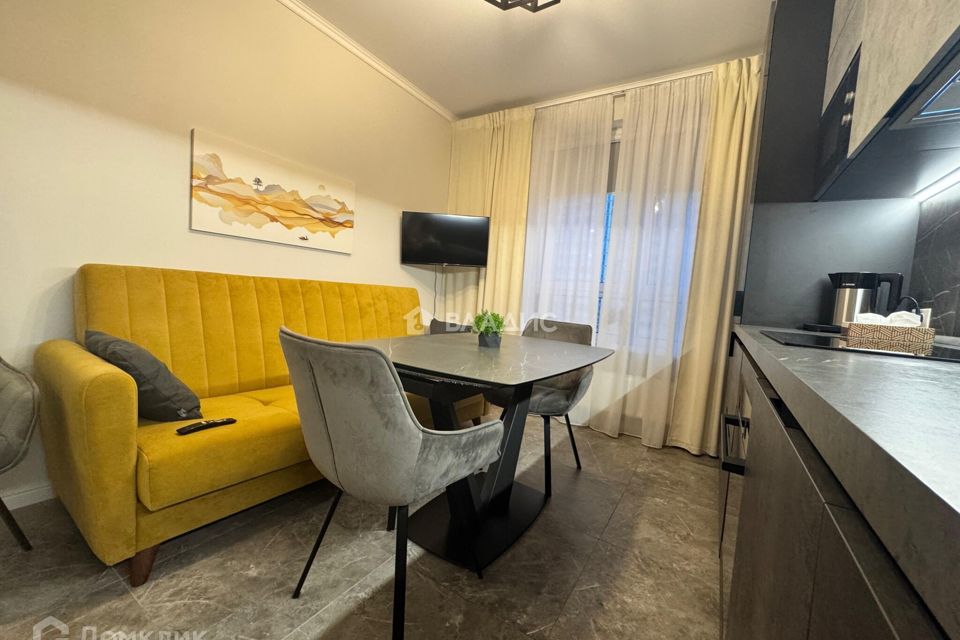 Продаётся 1-комнатная квартира, 41 м²