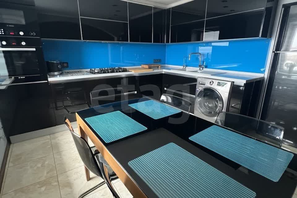 Сдаётся 3-комнатная квартира, 78 м²