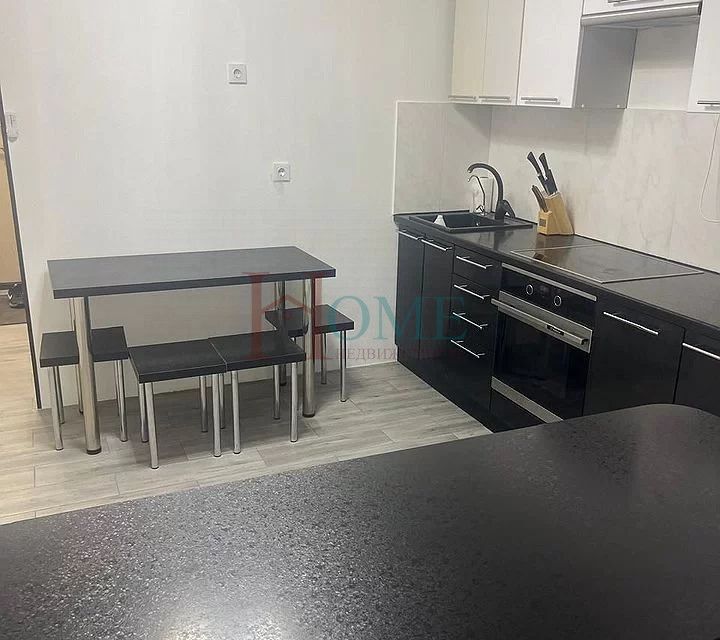 Сдаётся 1-комнатная квартира, 35 м²