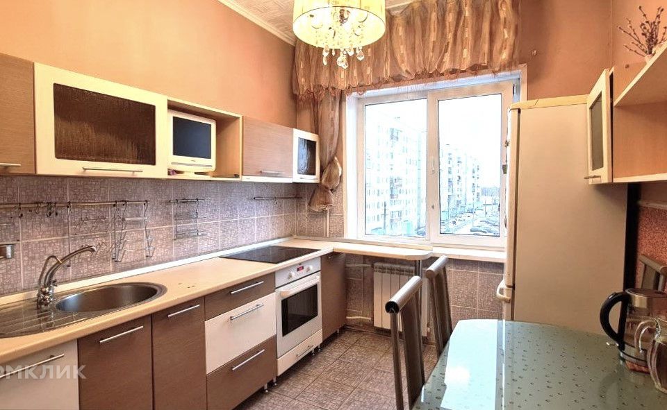 Продаётся 3-комнатная квартира, 63.3 м²