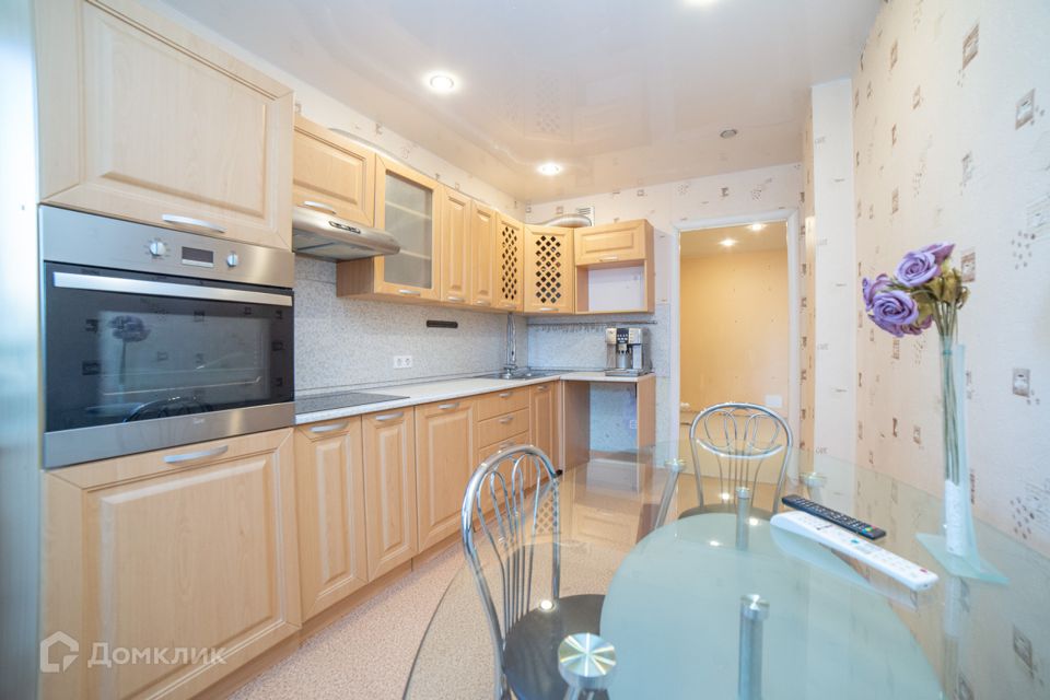 Продаётся 1-комнатная квартира, 51.3 м²