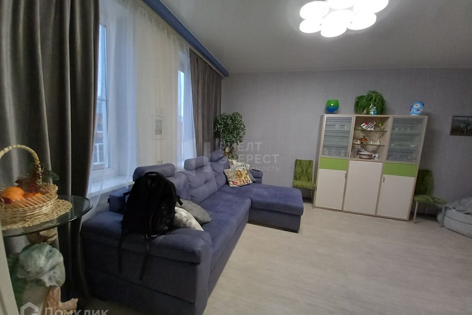 Продаётся 4-комнатная квартира, 87.1 м²