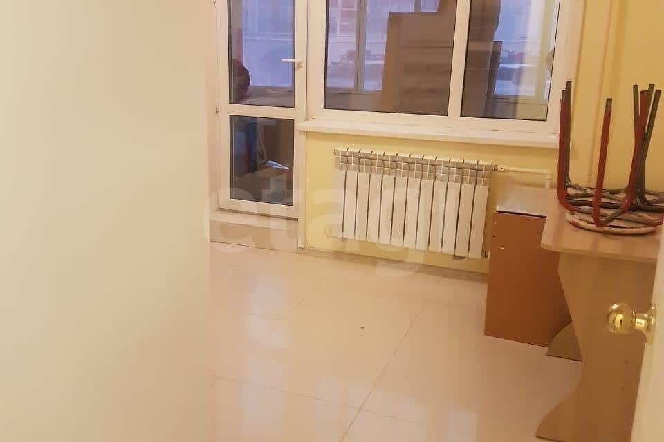 Продаётся 3-комнатная квартира, 103.2 м²