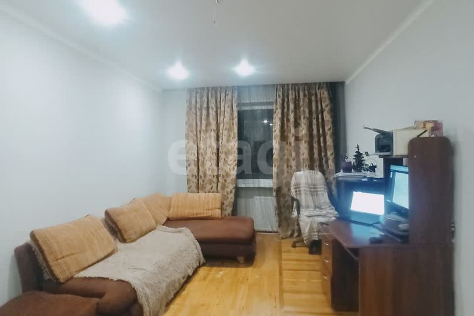 Продаётся 4-комнатная квартира, 69.5 м²