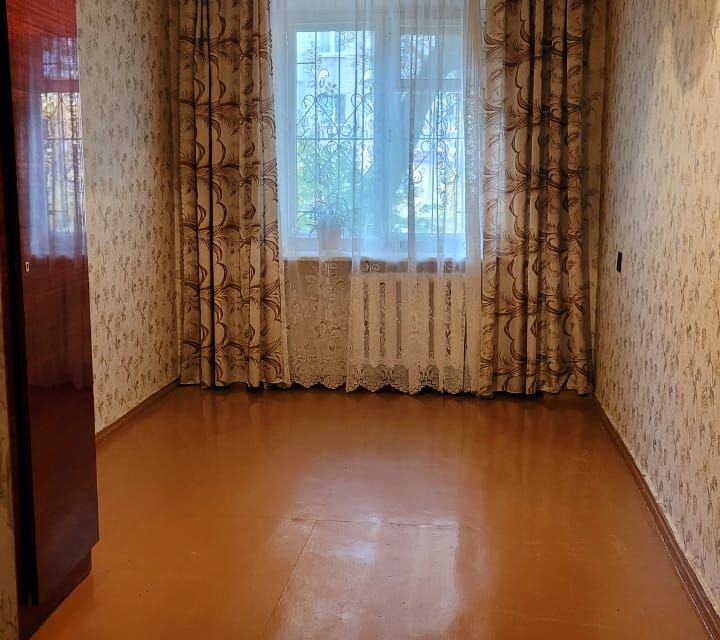 Продаётся 3-комнатная квартира, 56.7 м²