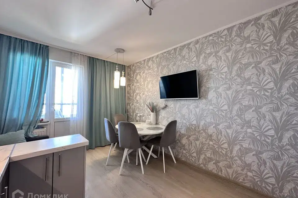 Продаётся 3-комнатная квартира, 80 м²