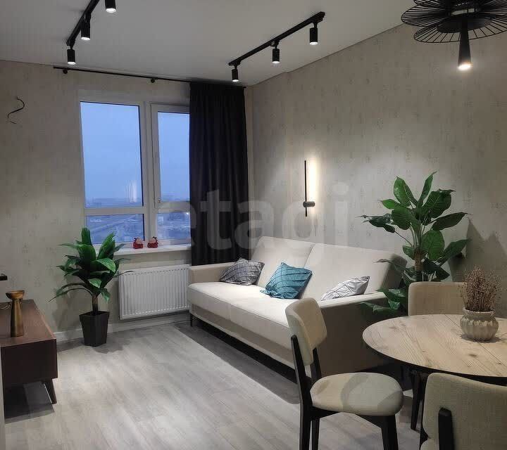 Продаётся 1-комнатная квартира, 42.5 м²