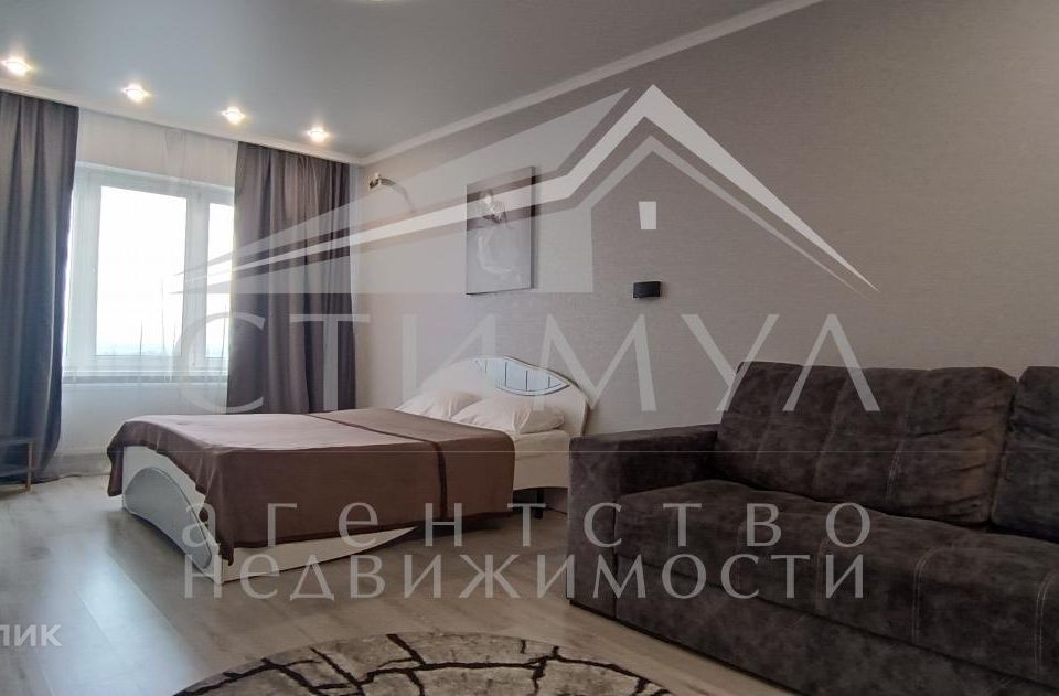 Продаётся 1-комнатная квартира, 47.7 м²