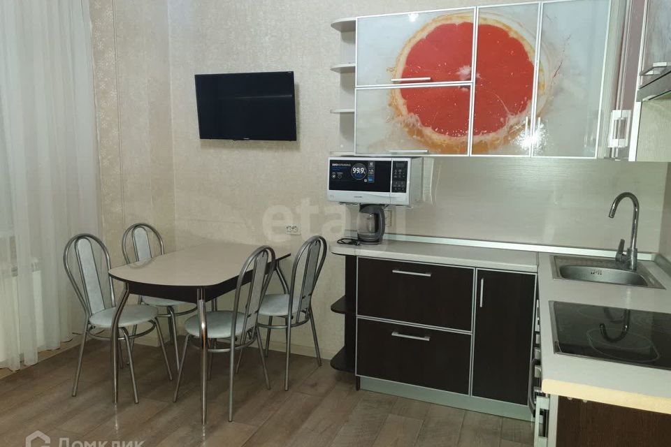 Сдаётся 1-комнатная квартира, 38 м²