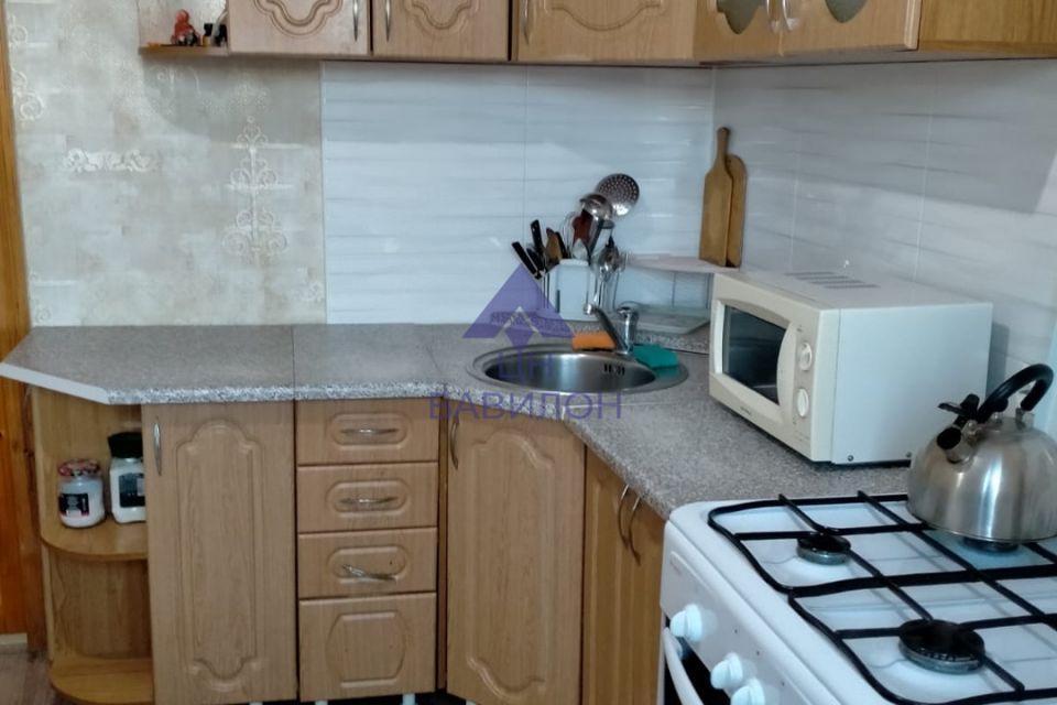 Продаётся 4-комнатная квартира, 83 м²