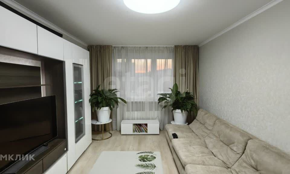 Продаётся 2-комнатная квартира, 61.6 м²