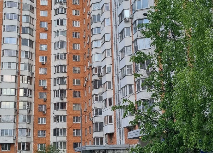 Продаётся 1-комнатная квартира, 38 м²