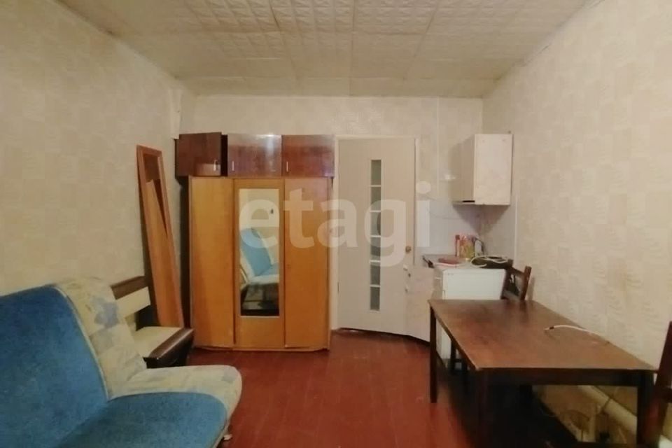 Продаётся комната в 1-комн. квартире, 16.3 м²