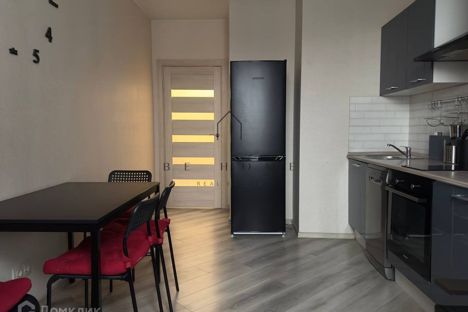 Сдаётся 1-комнатная квартира, 37 м²