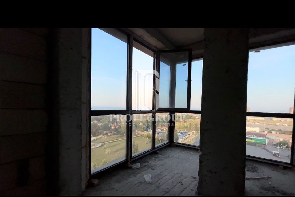 Продаётся 3-комнатная квартира, 105 м²