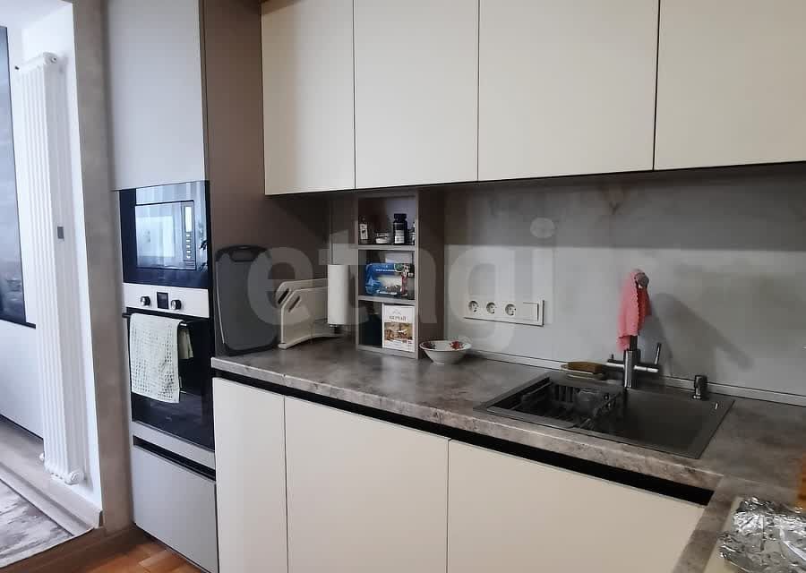 Продаётся 4-комнатная квартира, 78.2 м²