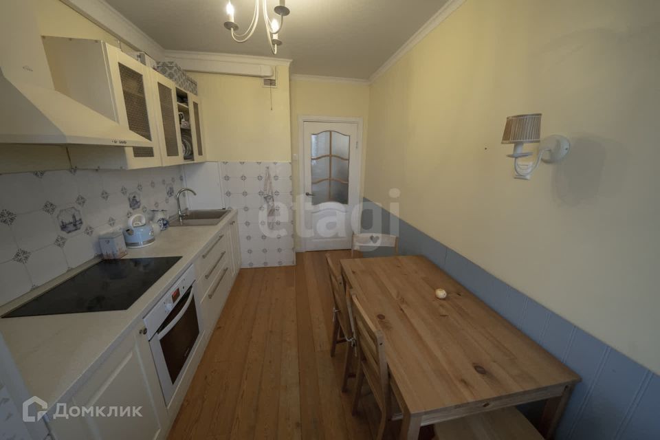 Продаётся 2-комнатная квартира, 55.2 м²