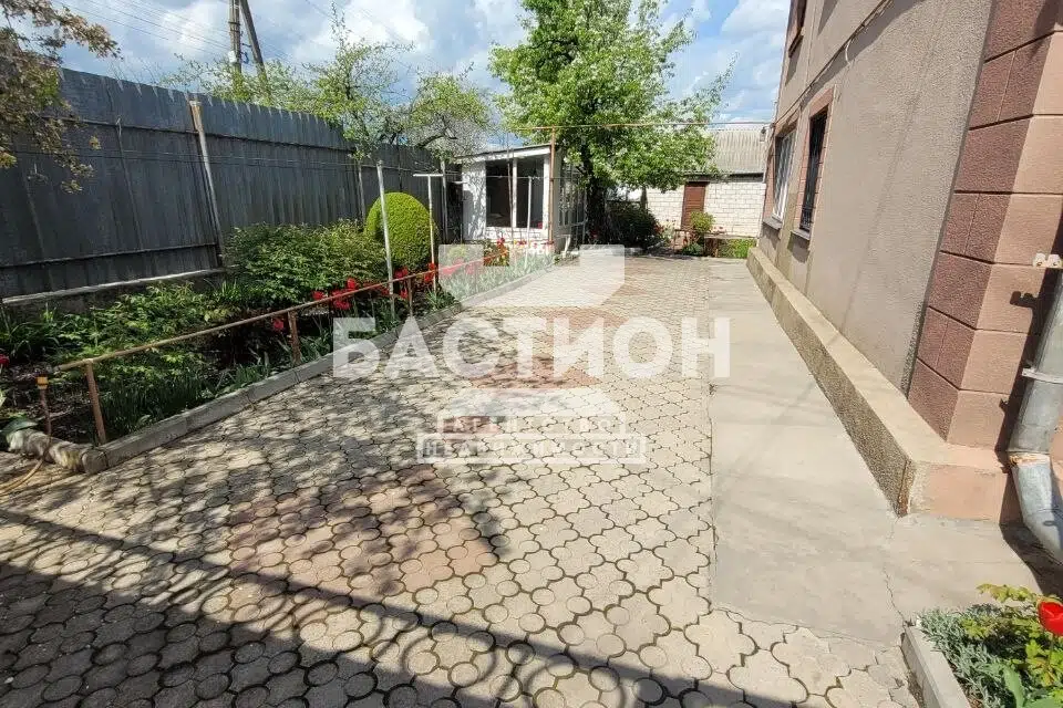 Продаётся 2-этажный дом, 174 м²
