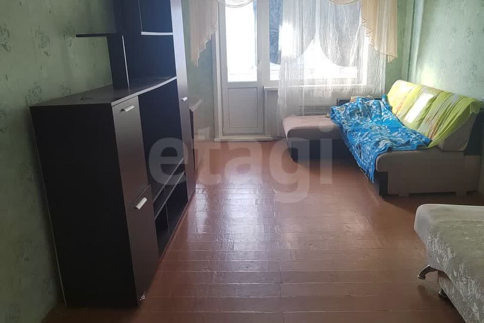 Продаётся 3-комнатная квартира, 61.9 м²
