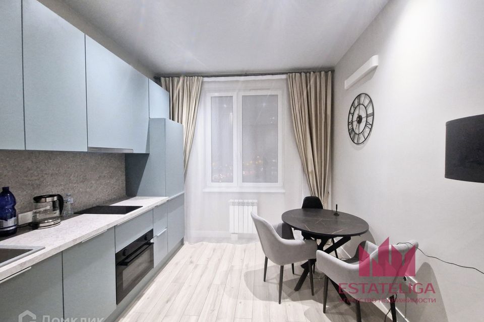 Сдаётся 1-комнатная квартира, 38 м²