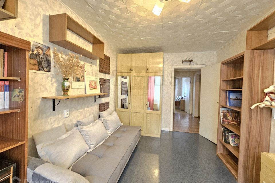 Продаётся 3-комнатная квартира, 64.7 м²