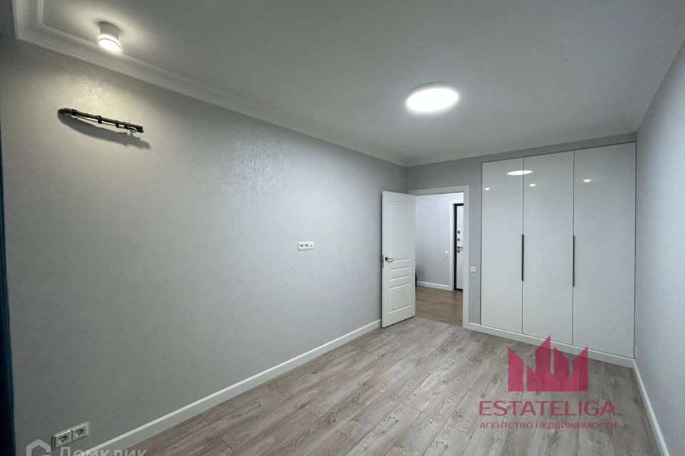 Продаётся 1-комнатная квартира, 35.6 м²