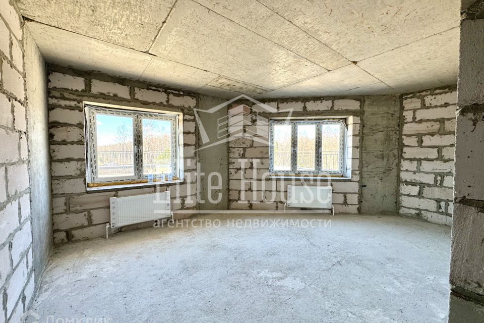 Продаётся 2-комнатная квартира, 68.65 м²
