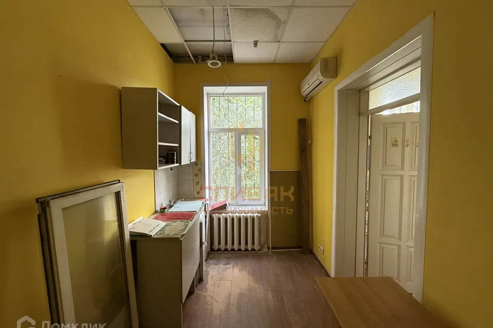 Продаётся 4-комнатная квартира, 72.9 м²