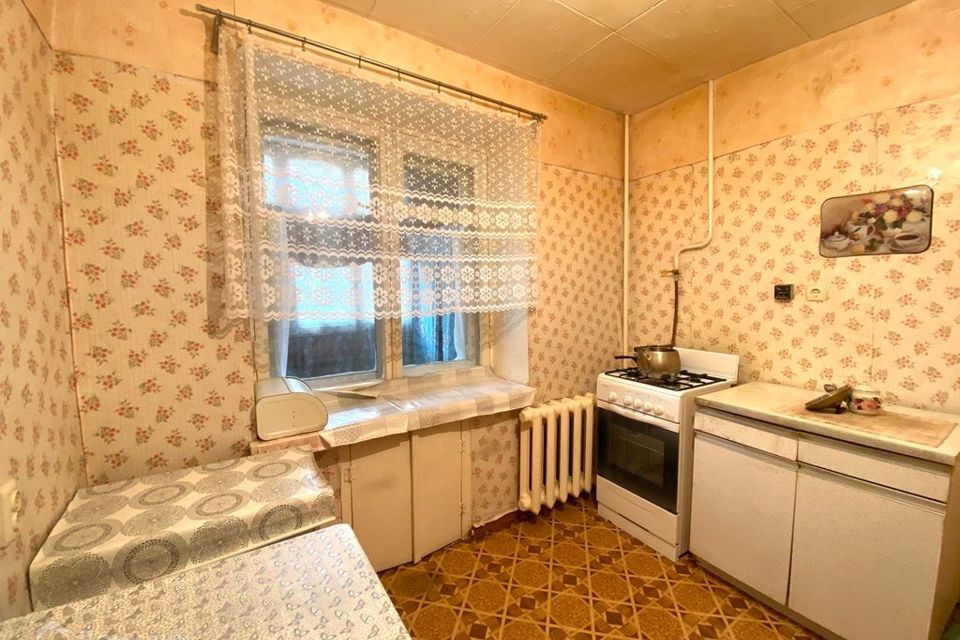 Продаётся 2-комнатная квартира, 49.8 м²