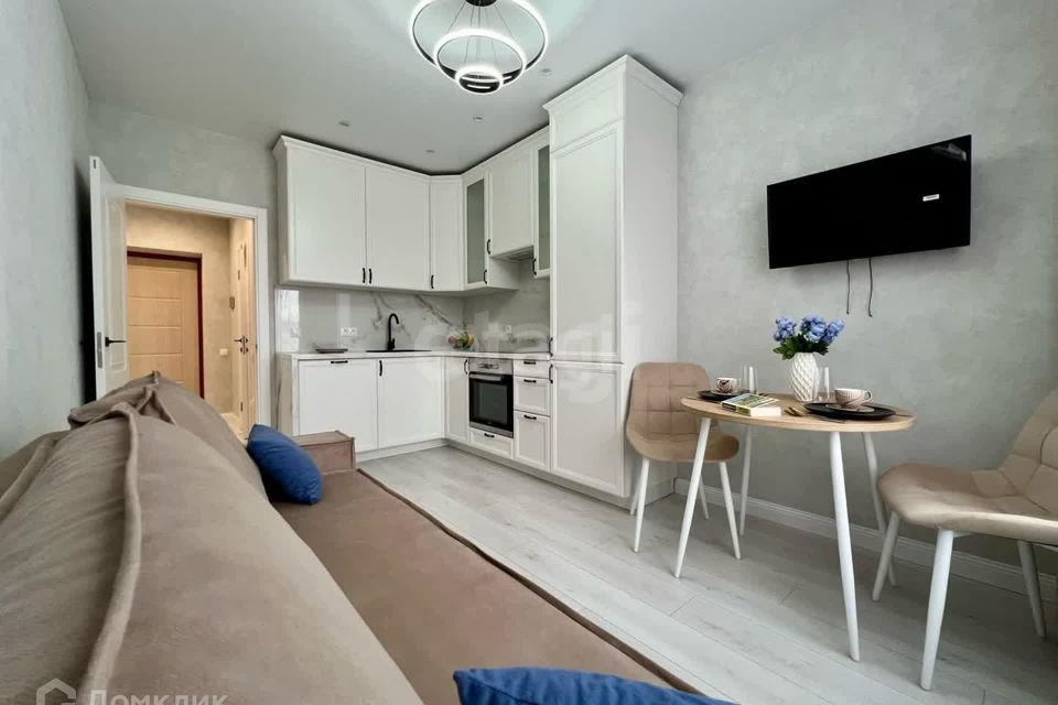 Продаётся 1-комнатная квартира, 37.2 м²