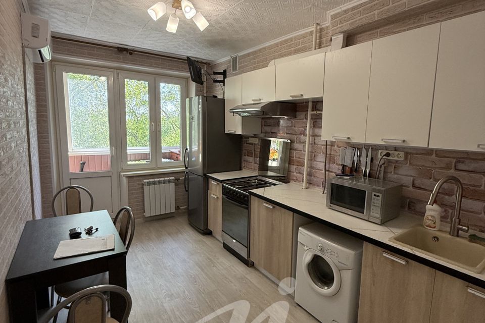 Сдаётся 1-комнатная квартира, 36 м²