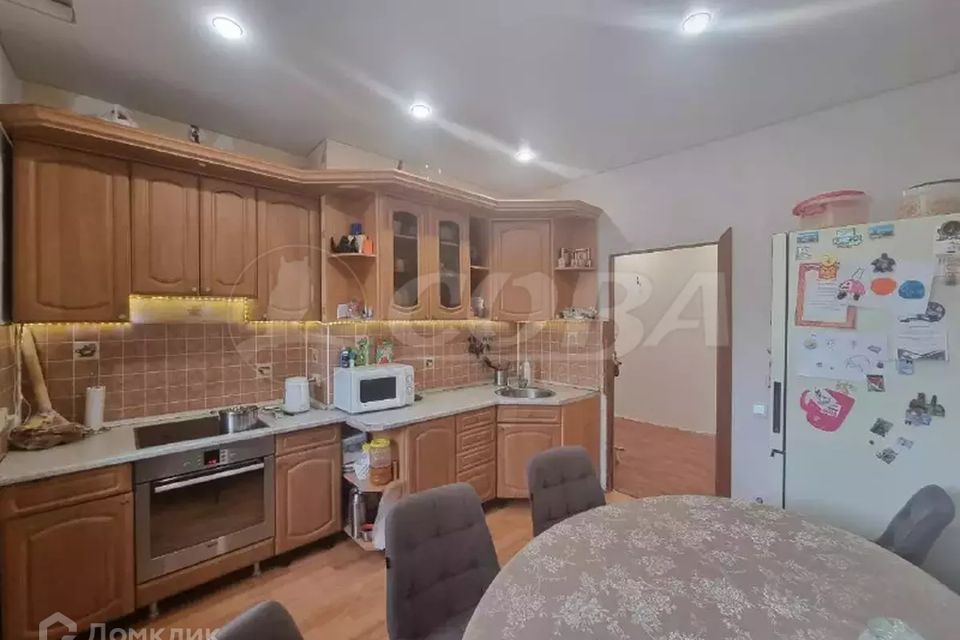 Продаётся 3-комнатная квартира, 74 м²