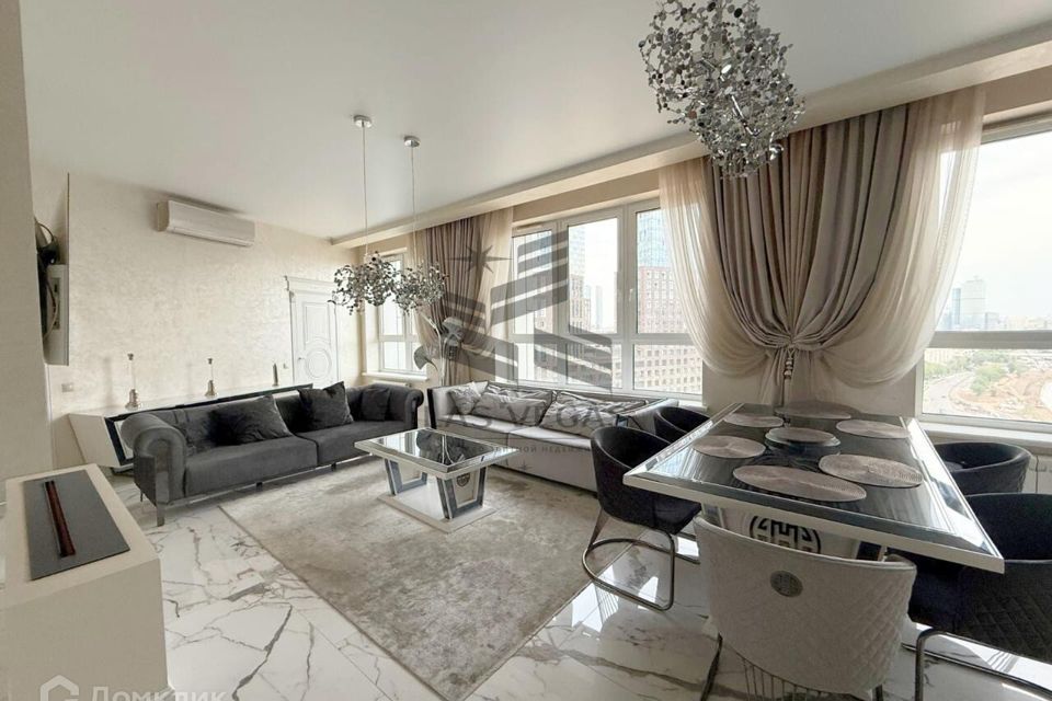 Сдаётся 3-комнатная квартира, 90 м²