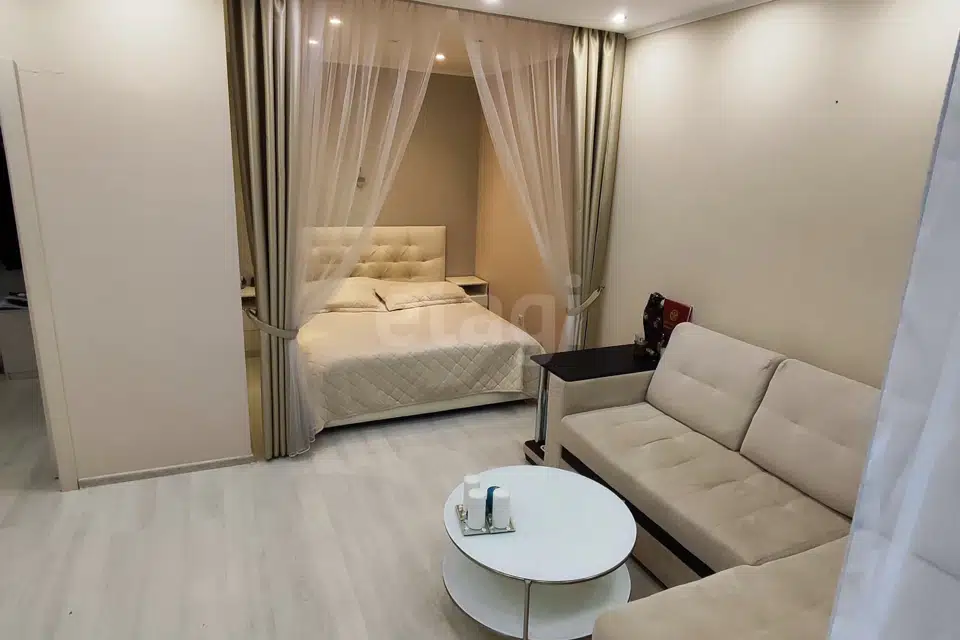 Продаётся 1-комнатная квартира, 46 м²