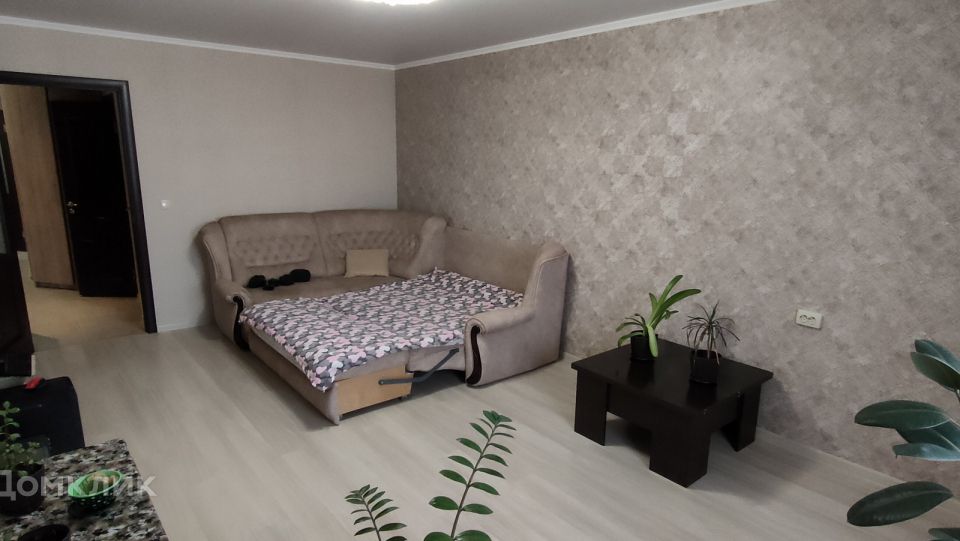Продаётся 2-комнатная квартира, 61.4 м²
