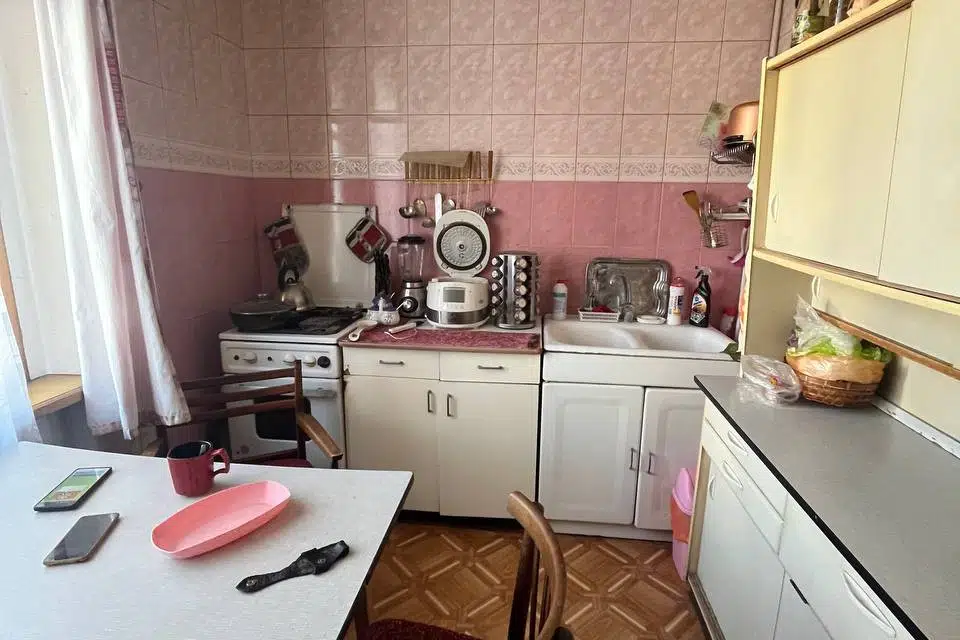 Продаётся 2-комнатная квартира, 60.8 м²