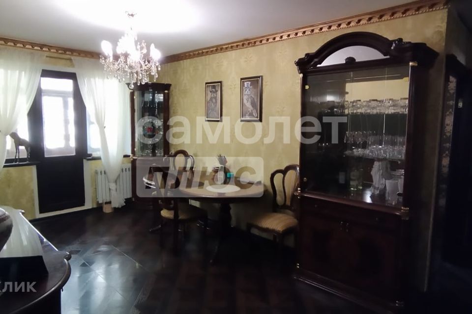 Продаётся 3-комнатная квартира, 60 м²