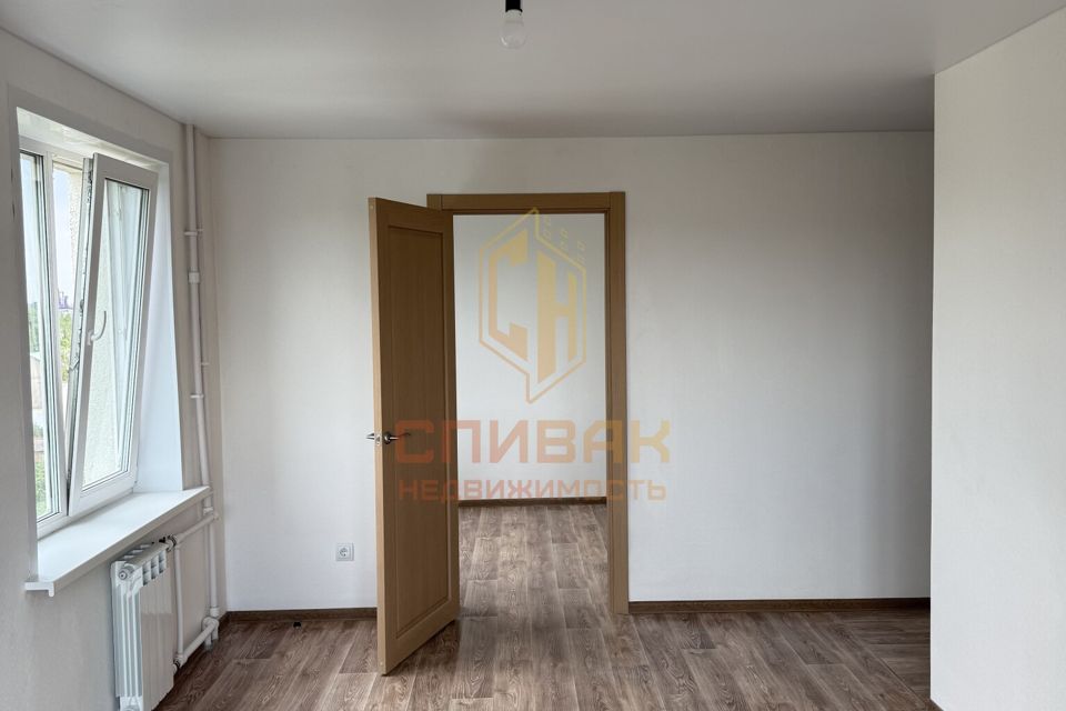 Продаётся 3-комнатная квартира, 57.5 м²