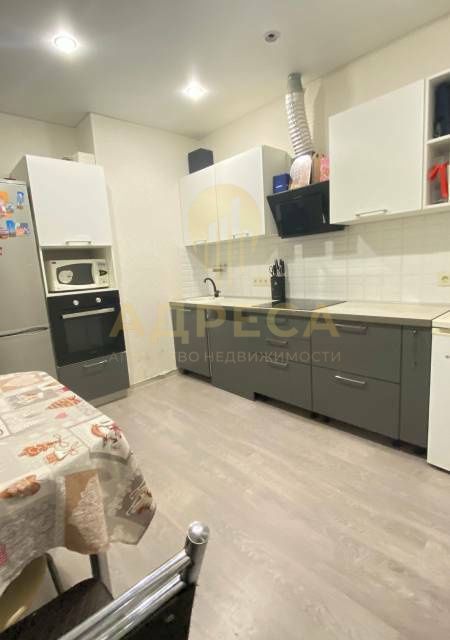 Продаётся 3-комнатная квартира, 80.1 м²