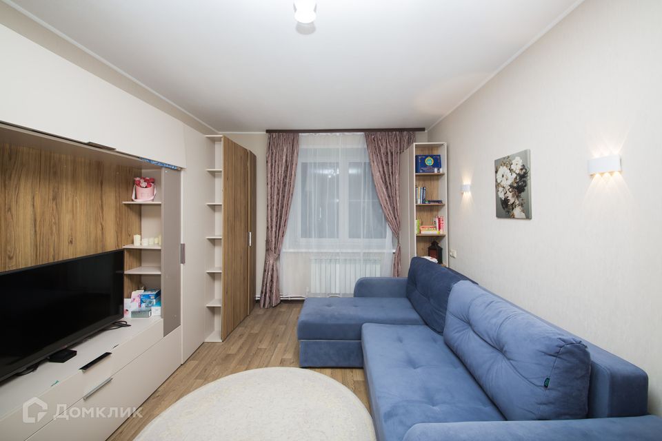 Продаётся 1-комнатная квартира, 41.2 м²