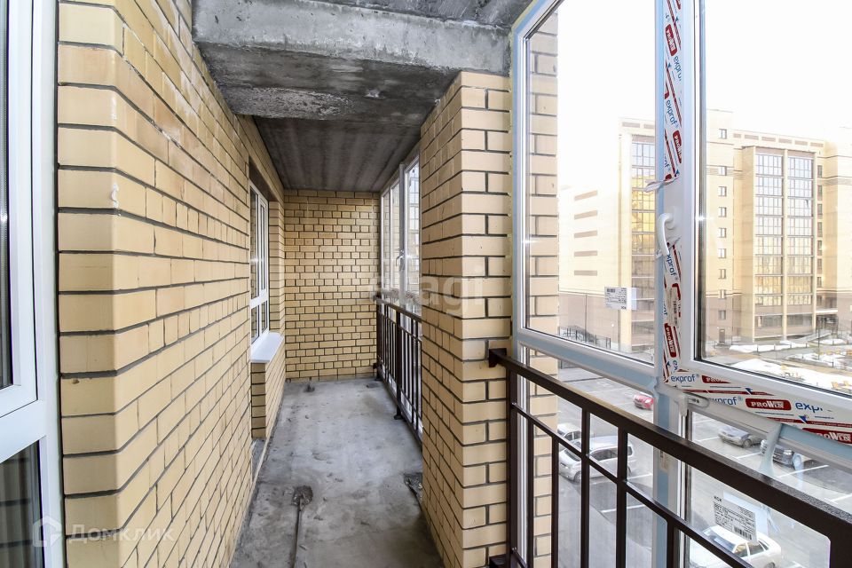Продаётся 2-комнатная квартира, 67.4 м²