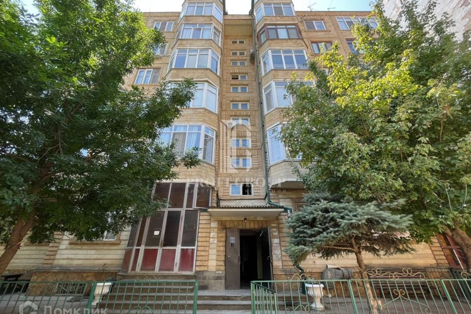 Продаётся 2-комнатная квартира, 80 м²