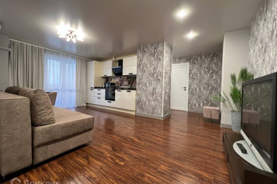 Продаётся 2-комнатная квартира, 66.7 м²