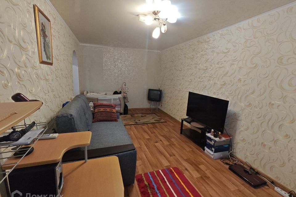 Продаётся 1-комнатная квартира, 33 м²