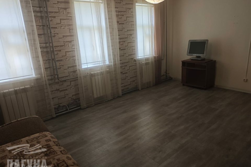 Сдаётся 2-комнатная квартира, 52 м²