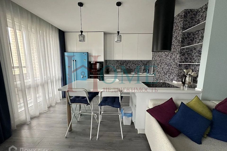 Сдаётся 3-комнатная квартира, 81 м²
