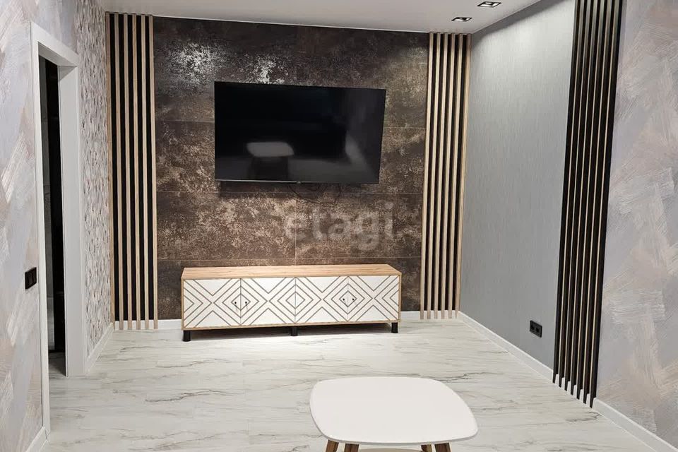 Сдаётся 2-комнатная квартира, 63 м²